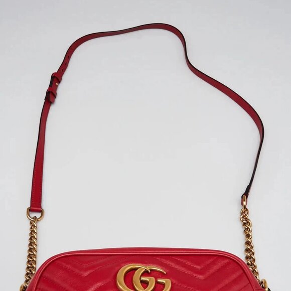 Gucci Red Quilted Leather Marmont Metalasse Small Camera Bag - Picture 7 of 12